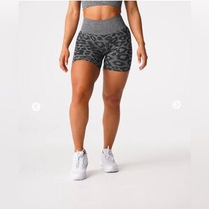 Nvgtn Black Speckled Leopard Seamless Shorts - M